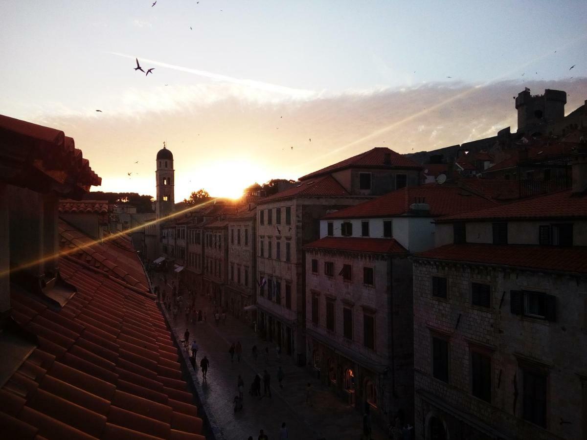 Apartment Stradun In The Heart Of Old City Dubrovnik Bagian luar foto